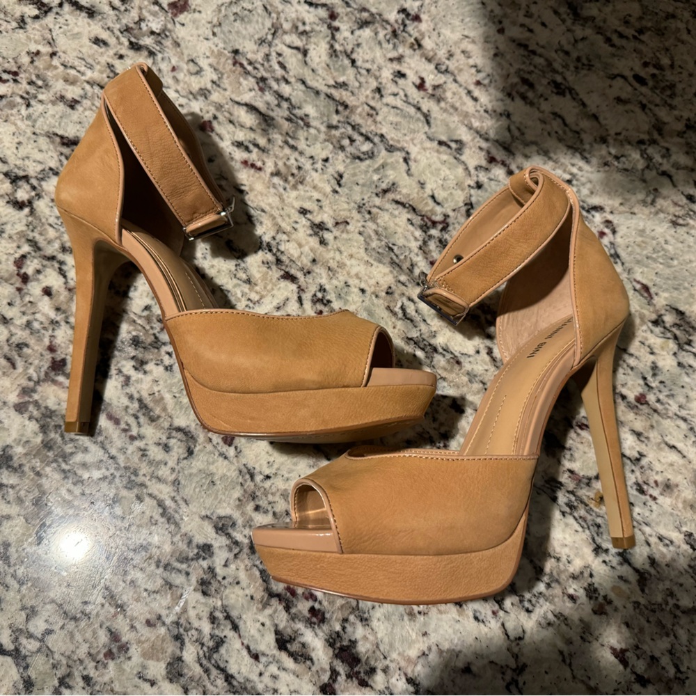 Gianni Bini suede heels (size 10)